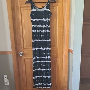 SO Monochrome Tie-Dye Maxi Dress